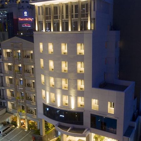 Grand Picasso Hotel Jakarta Exterior photo