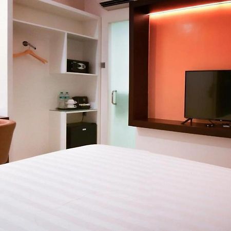 Grand Picasso Hotel Jakarta Exterior photo