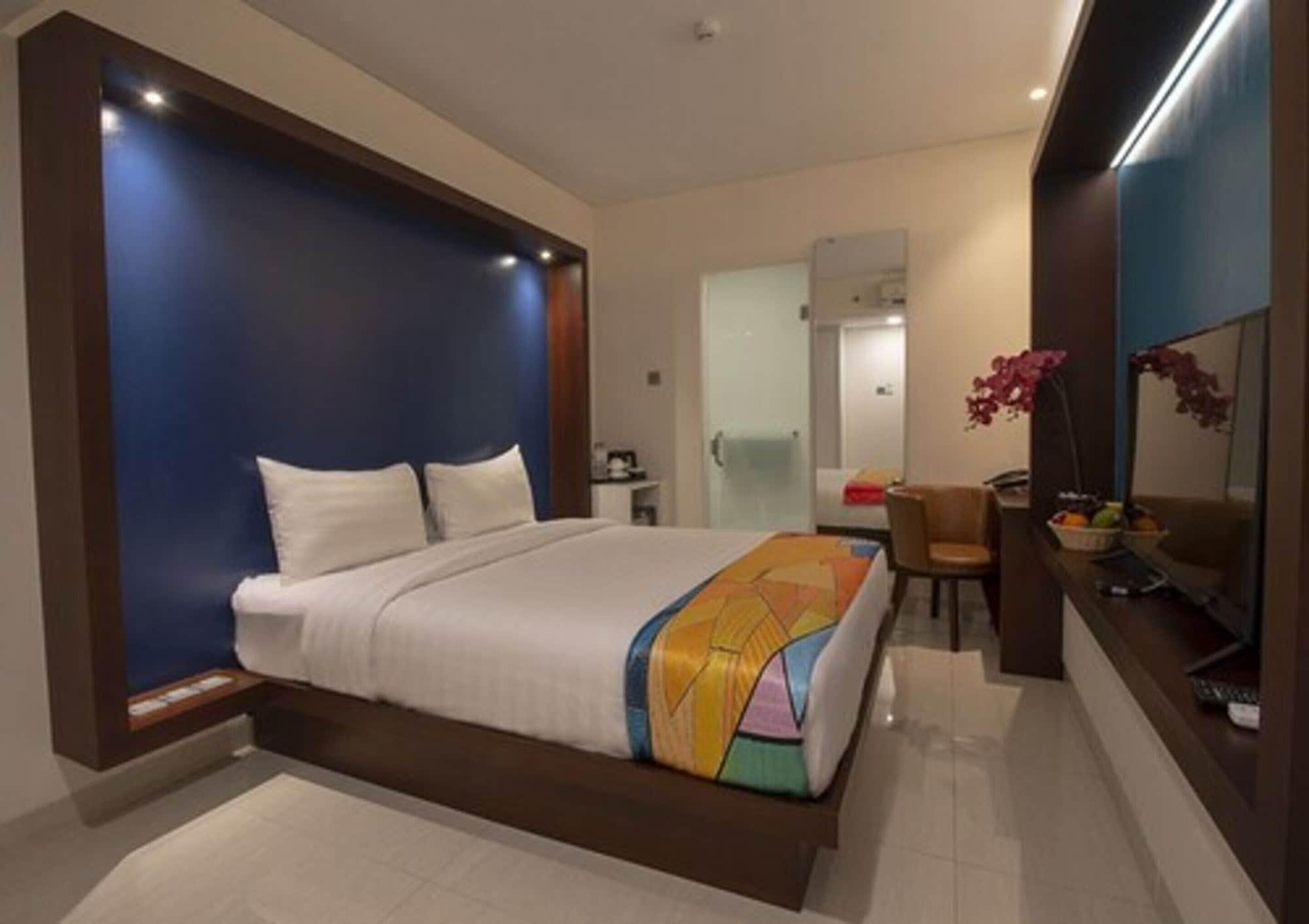 Grand Picasso Hotel Jakarta Exterior photo
