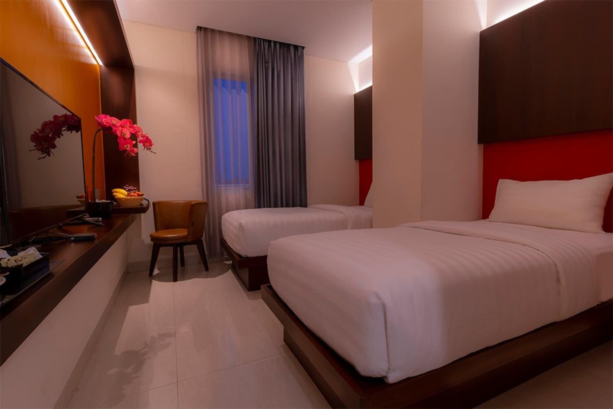 Grand Picasso Hotel Jakarta Exterior photo