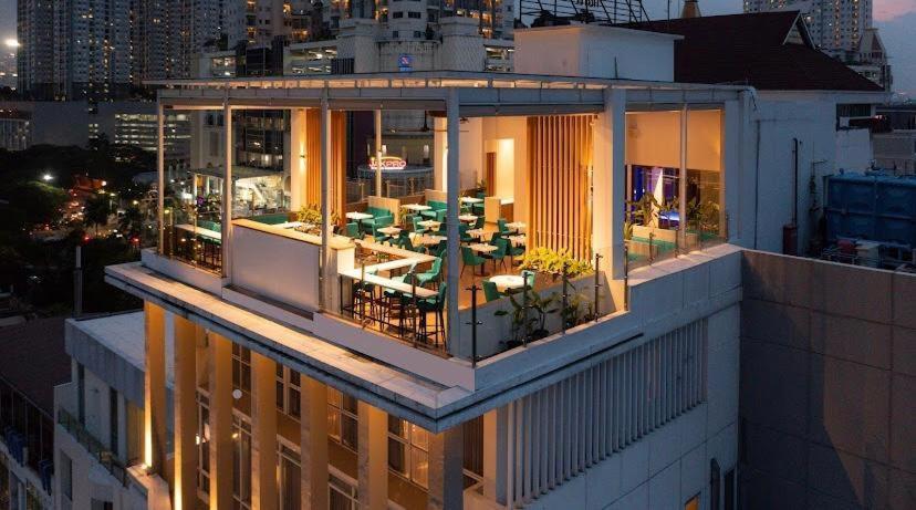 Grand Picasso Hotel Jakarta Exterior photo