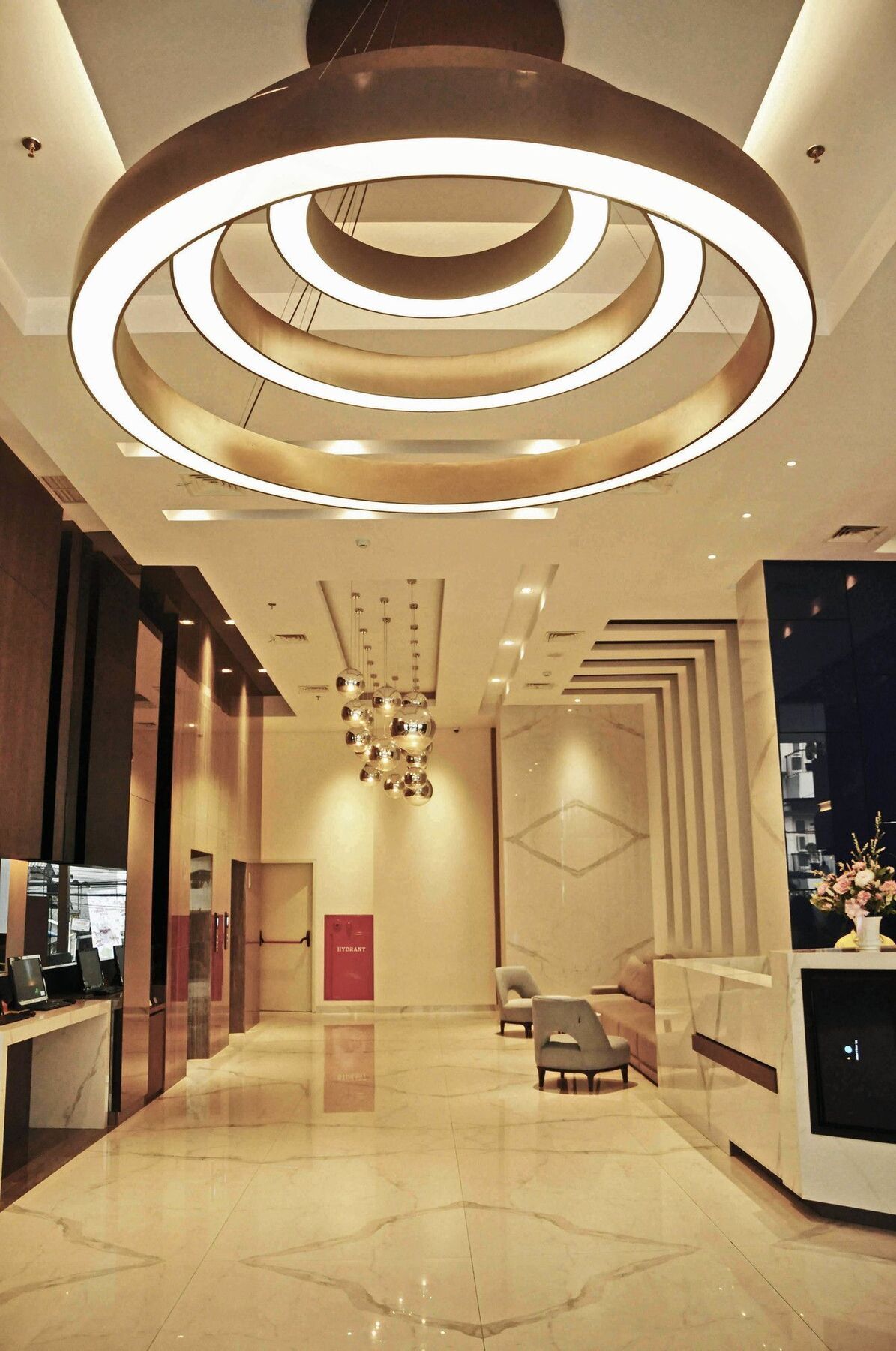 Grand Picasso Hotel Jakarta Exterior photo